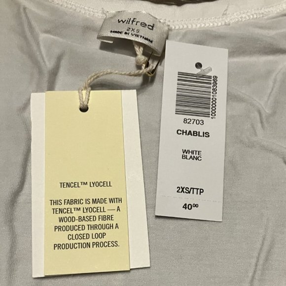 Wilfred Chablis White Scoop-neck t-shirt - NWT - Picture 7 of 8